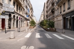 Rue Edouard Herriot, vide d'un bout à l'autre (29 mars, 12h54)