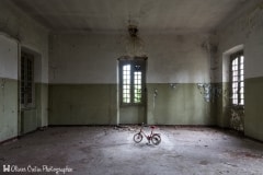 Hôpital psychiatrique du cireur de pompes - Souvenir d'enfance